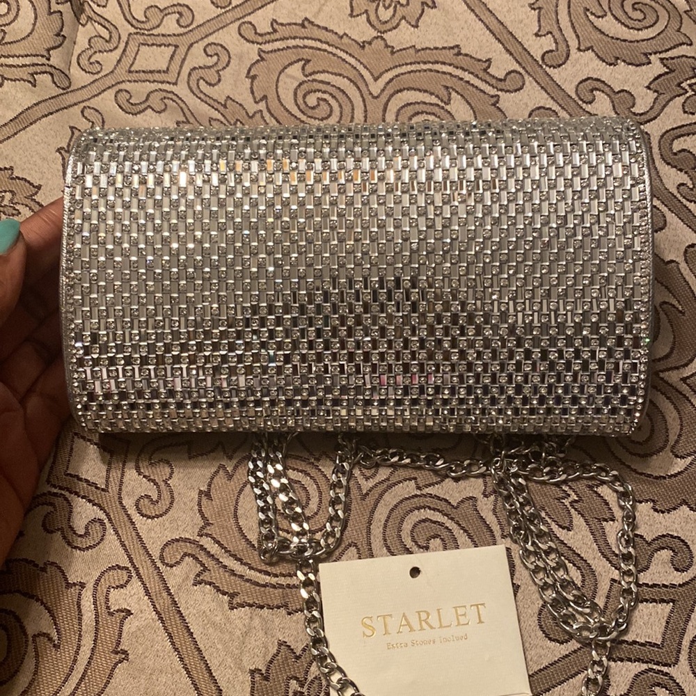 Starlet Silver Clutch - R - Picture 6 of 6